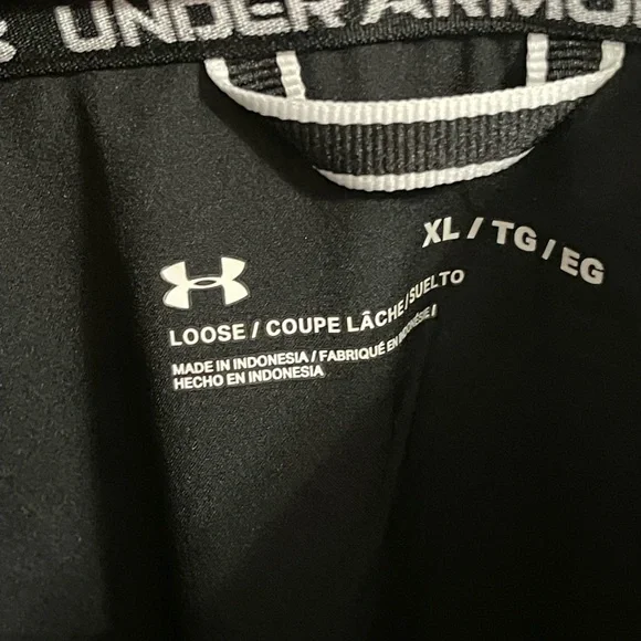 Under Armour Men’s Squad 3.0 Warmup Full-zip Black Loose Fit Jacket -NWT XL - Picture 2 of 4